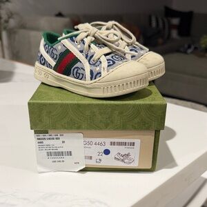 Gucci Kids Cream and Blue Logo Sneakers